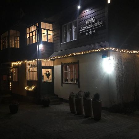 Willa Zwolakowka Bed & Breakfast Истебна Екстериор снимка